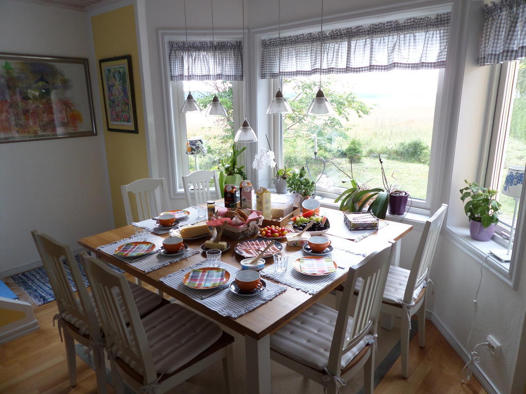 Skogis Bed & Breakfast Katrineholm Exteriér fotografie