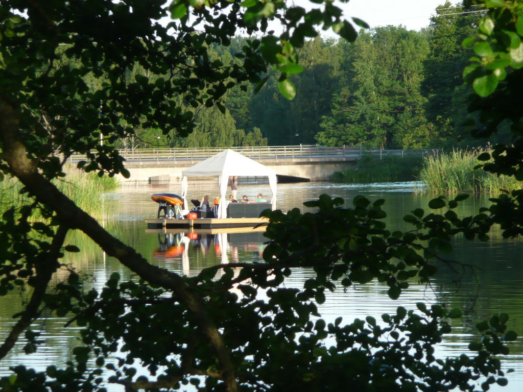 Skogis Bed & Breakfast Katrineholm Exteriér fotografie