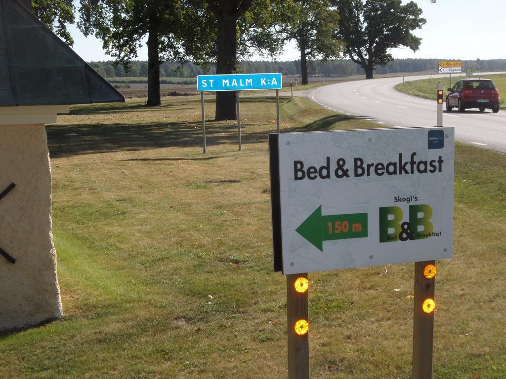 Skogis Bed & Breakfast Katrineholm Exteriér fotografie